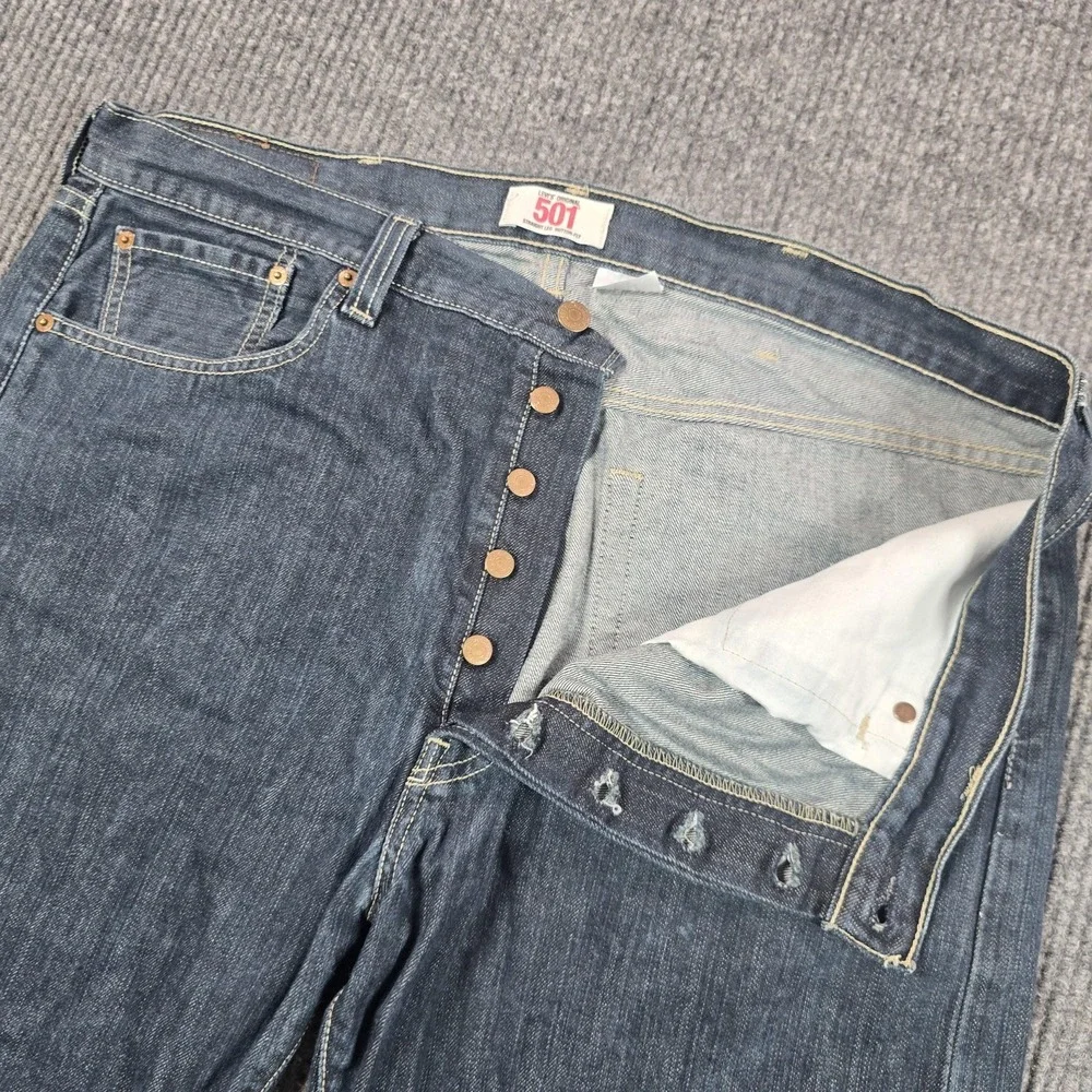 Levi's 501‎ Jeans Mens 38x32 Blue Straight Leg Regular Button Fly Denim